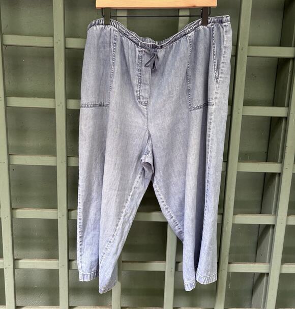 L.L. Bean Pants - L.L. Bean Light Chambray Wide leg Cropped Pants Plus Size 1X Granola Minimalist